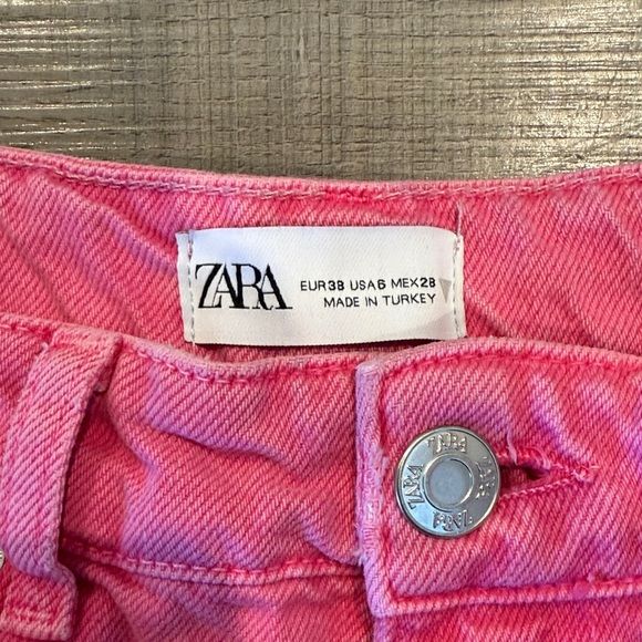 Zara Bright Pink Flare Jeans - Picture 2 of 3